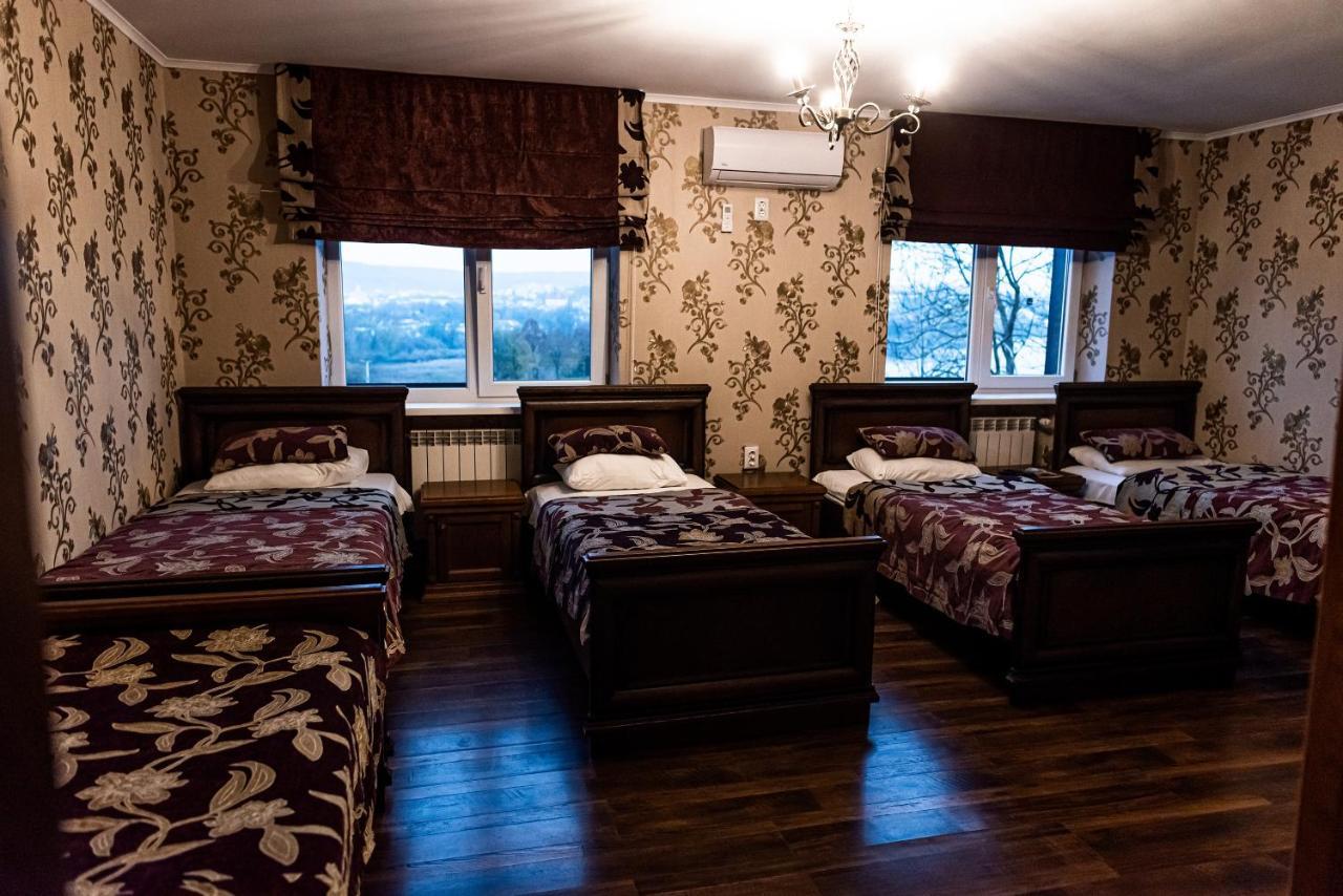 Hotel едем Berezhany